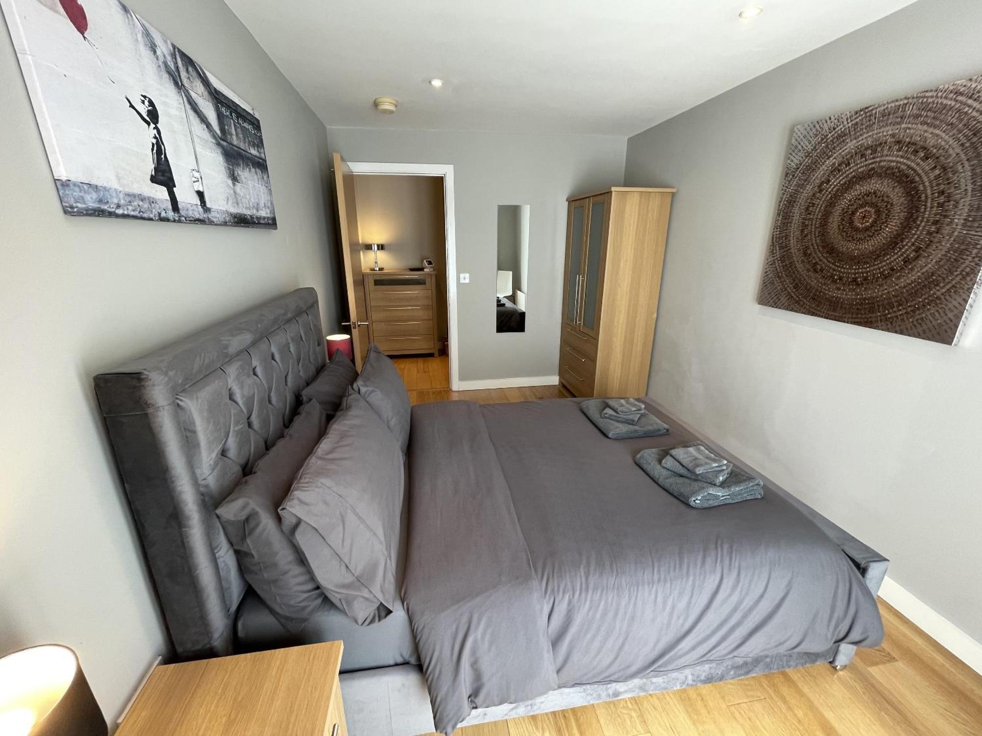 Stunning 2-Bed Town Centre Apartment - Hosted By Hutch Lifestyle Leamington Exteriér fotografie