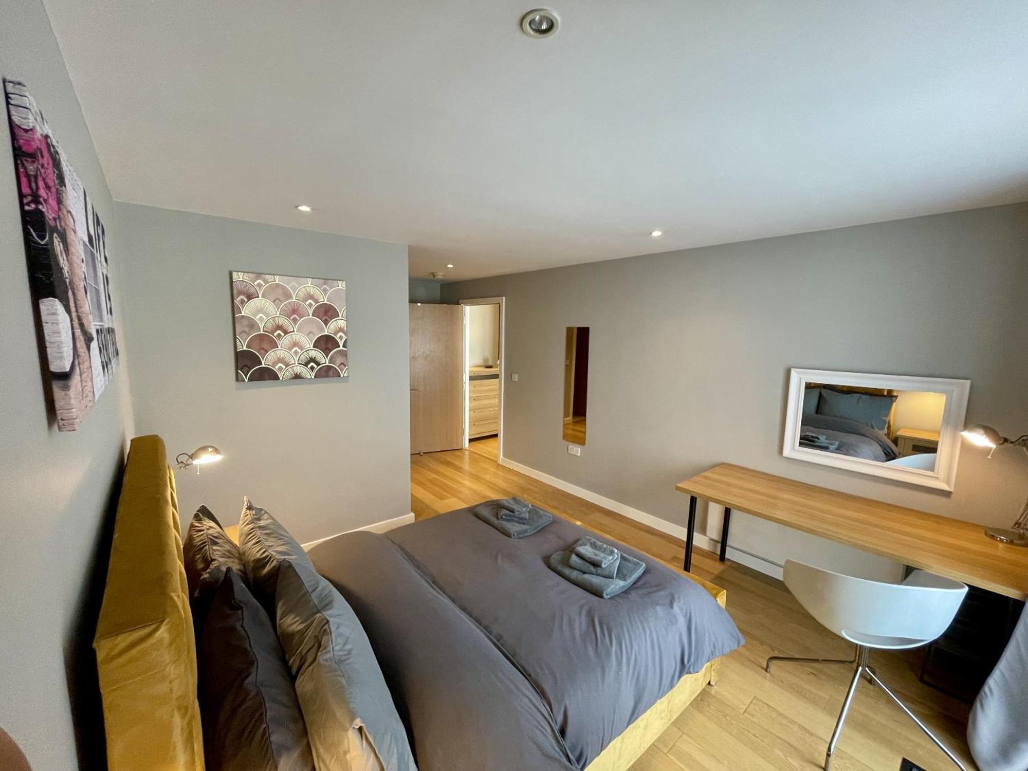 Stunning 2-Bed Town Centre Apartment - Hosted By Hutch Lifestyle Leamington Exteriér fotografie